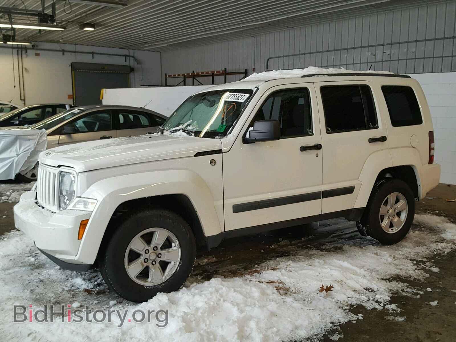 2009 JEEP LIBERTY - VIN: 1J8GN28K09W517531 - Фото 2