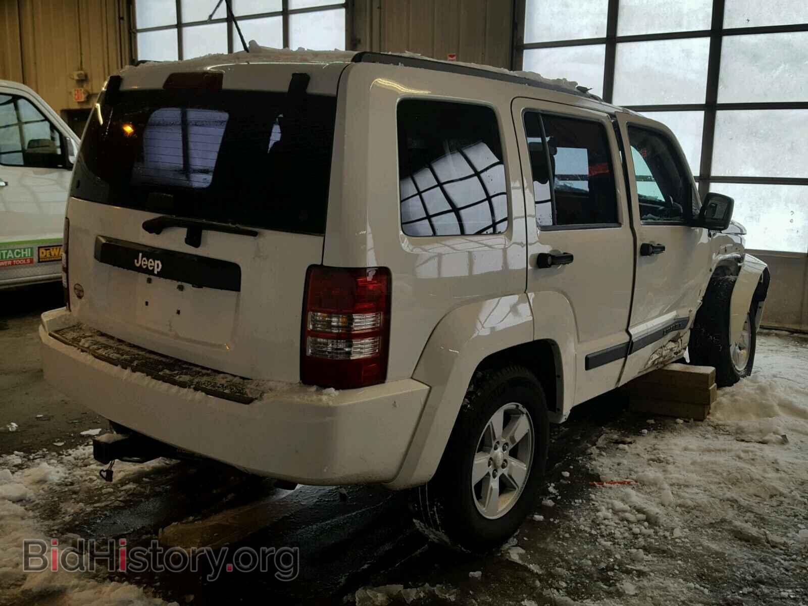 2009 JEEP LIBERTY - VIN: 1J8GN28K09W517531 - Фото 4