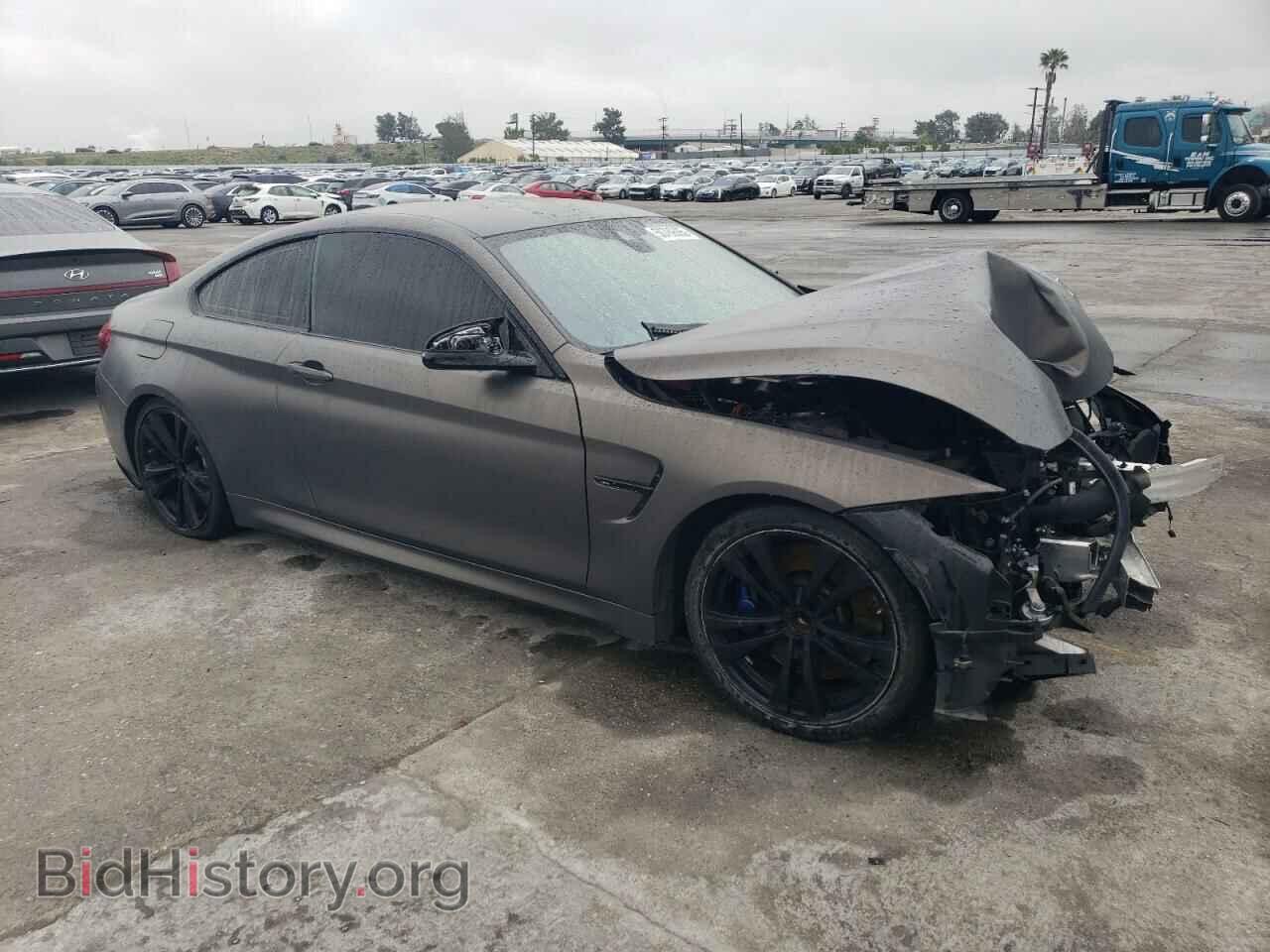 2016 BMW M4 - VIN: WBS3R9C55GK337902 - Фото 4