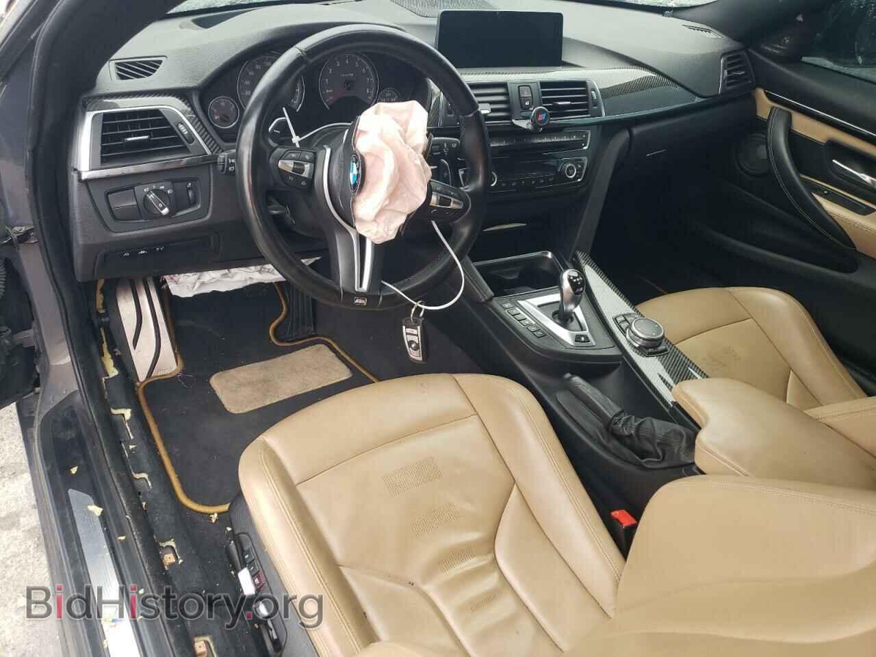 2016 BMW M4 - VIN: WBS3R9C55GK337902 - Фото 8