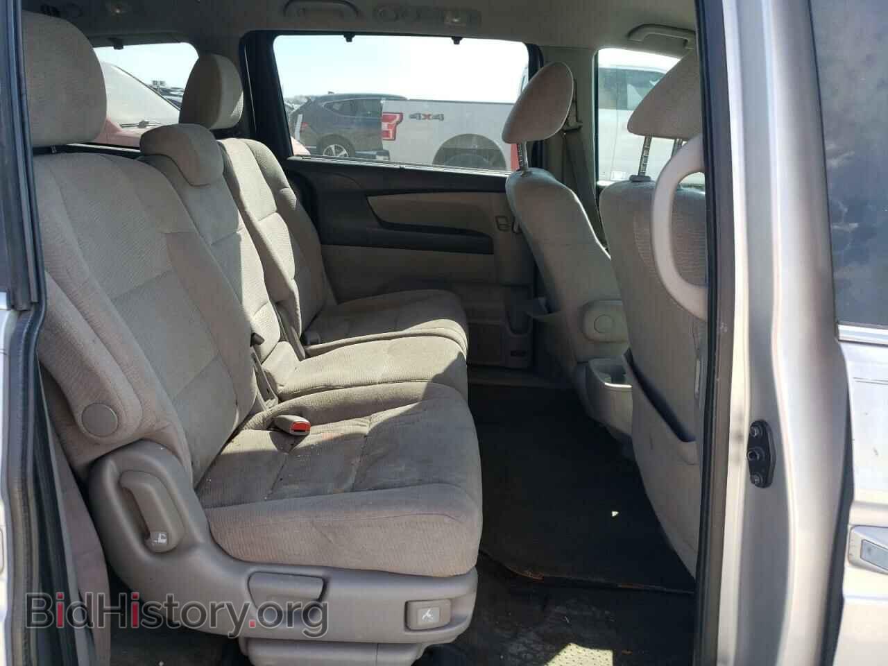 2011 HONDA All Models - VIN: 5FNRL5H40BB014777 - Photo 12