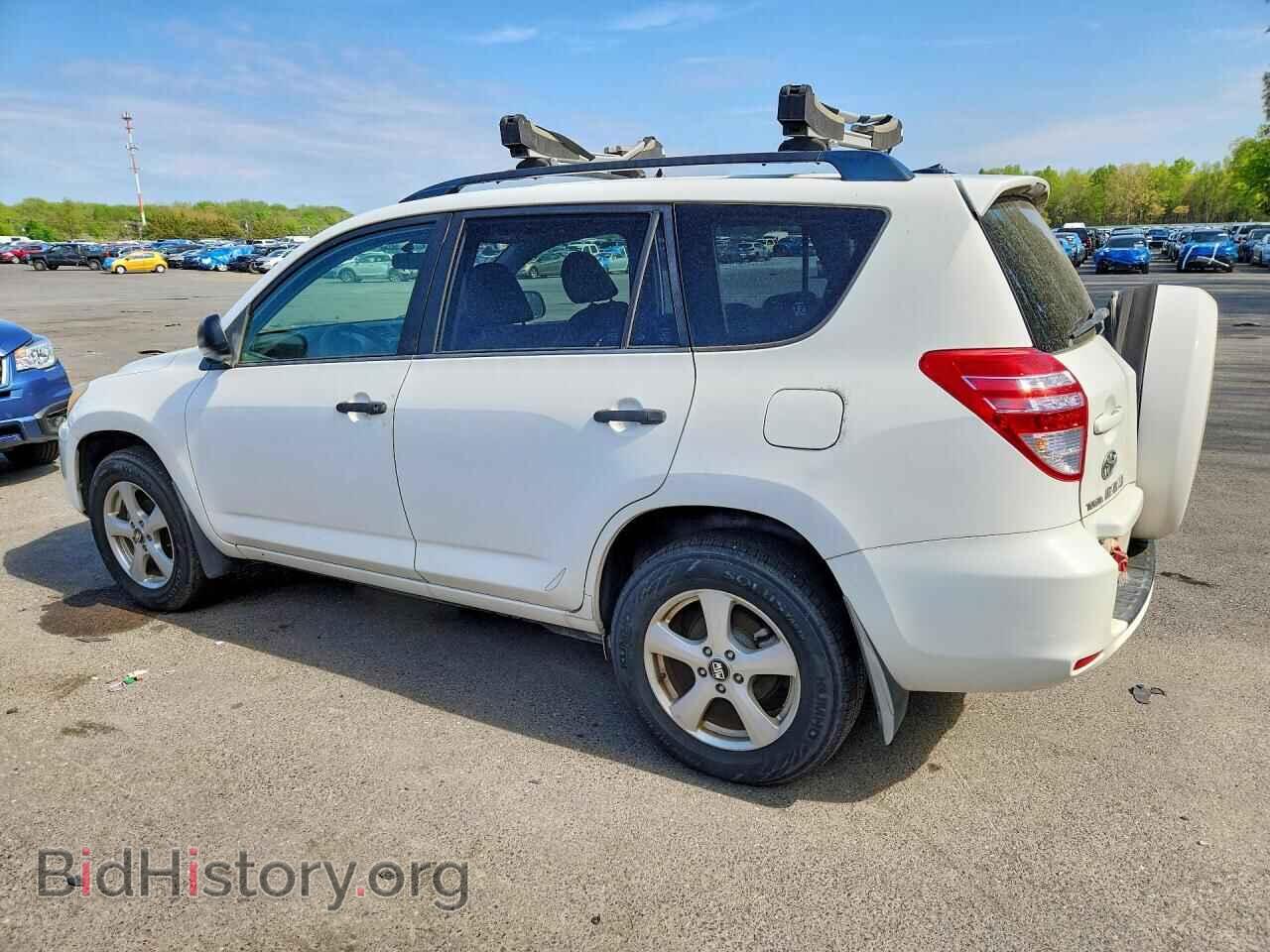2009 TOYOTA RAV4 - VIN: JTMBF33V39D020099 - Фото 2