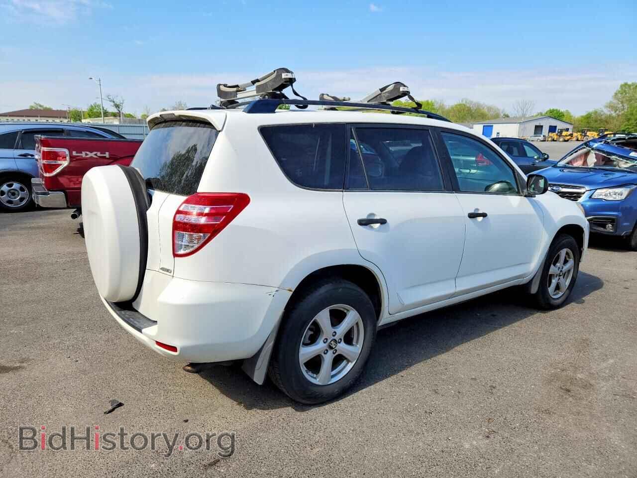 2009 TOYOTA RAV4 - VIN: JTMBF33V39D020099 - Фото 3