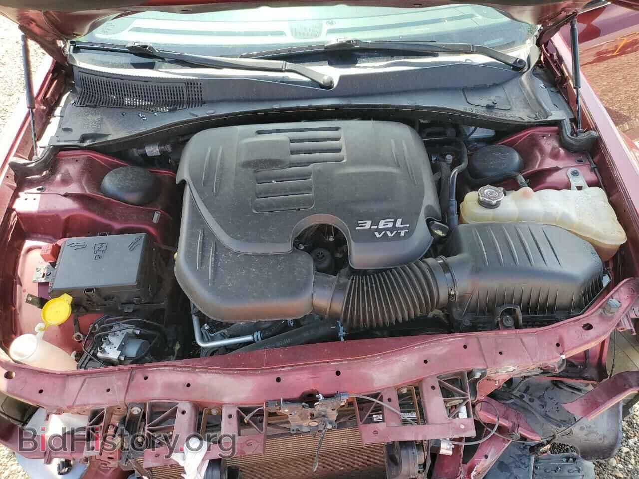 2018 CHRYSLER 300 - VIN: 2C3CCAAG2JH275523 - Фото 11