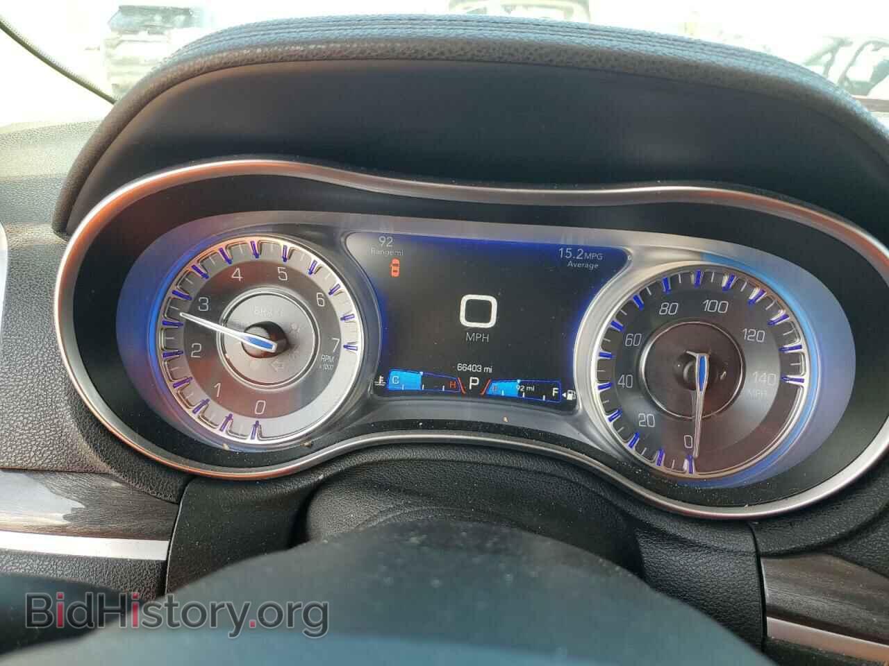 2018 CHRYSLER 300 - VIN: 2C3CCAAG2JH275523 - Фото 9