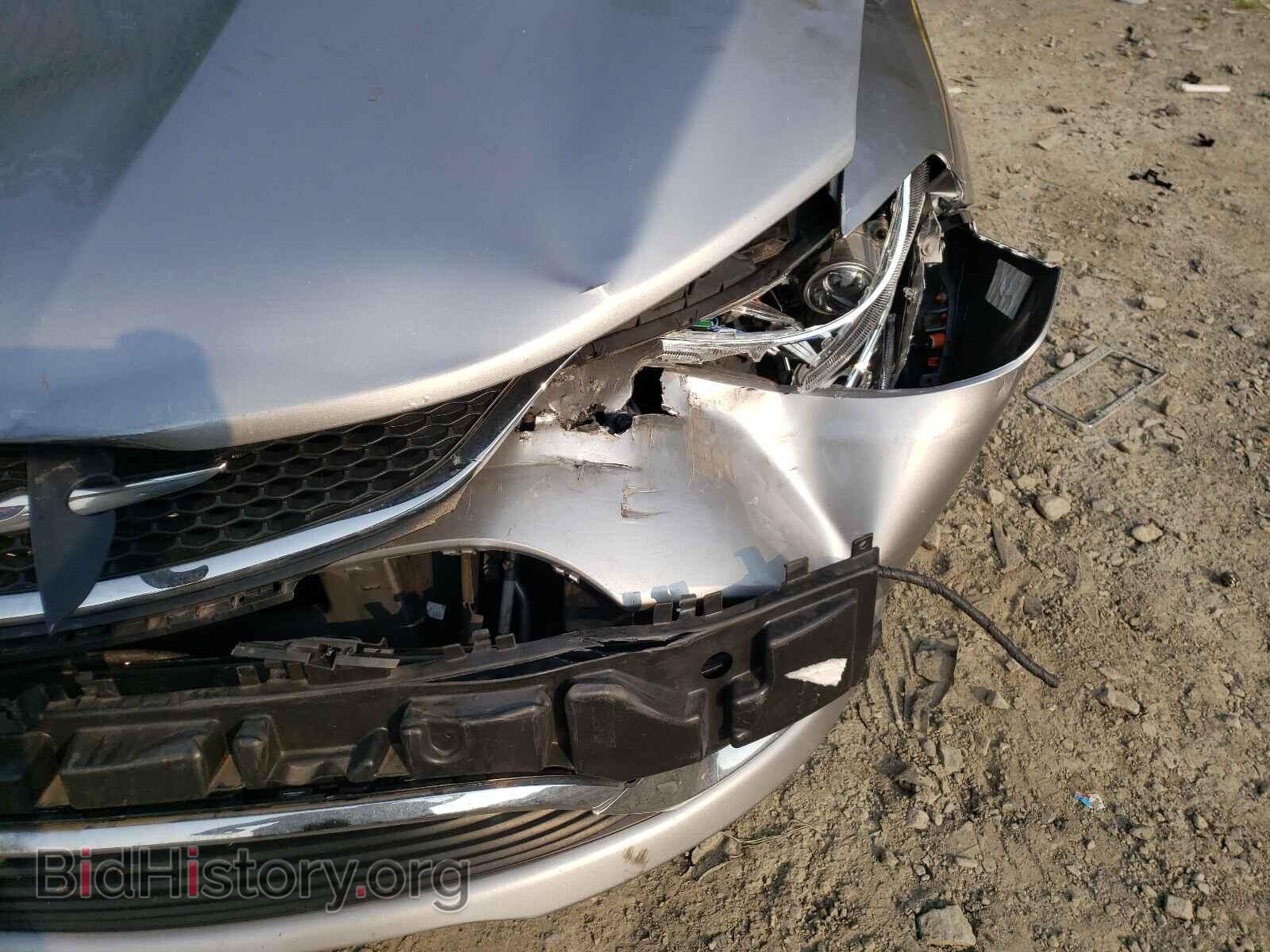 2015 CHRYSLER 200 - VIN: 1C3CCCAB5FN651694 - Фото 9