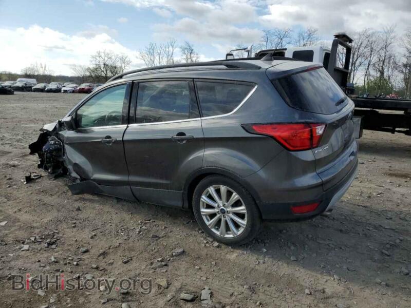 2019 Ford ESCAPE (VIN 1FMCU9HD7KUC47097) — photo 2 of 13