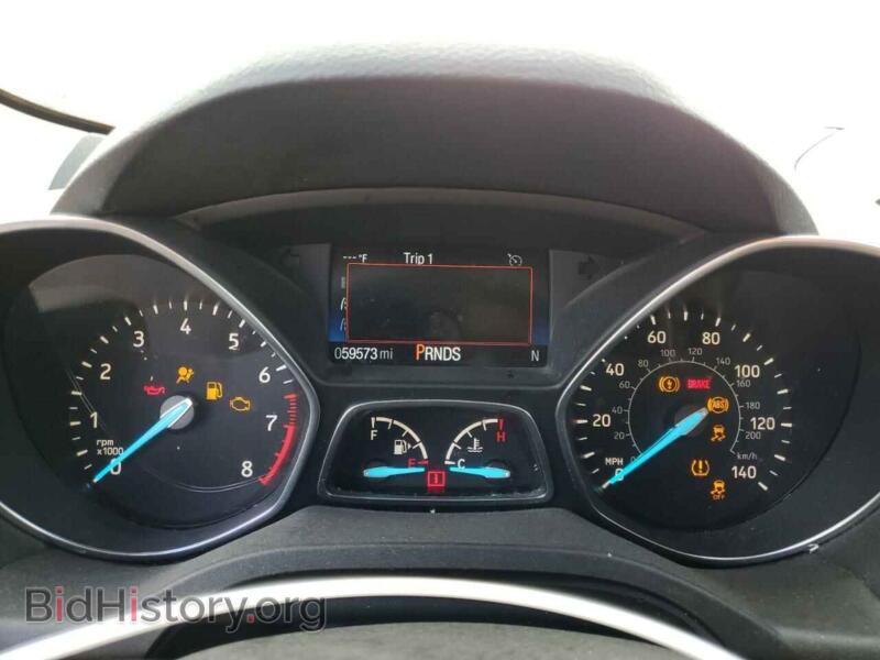 2019 Ford ESCAPE (VIN 1FMCU9HD7KUC47097) — photo 9 of 13