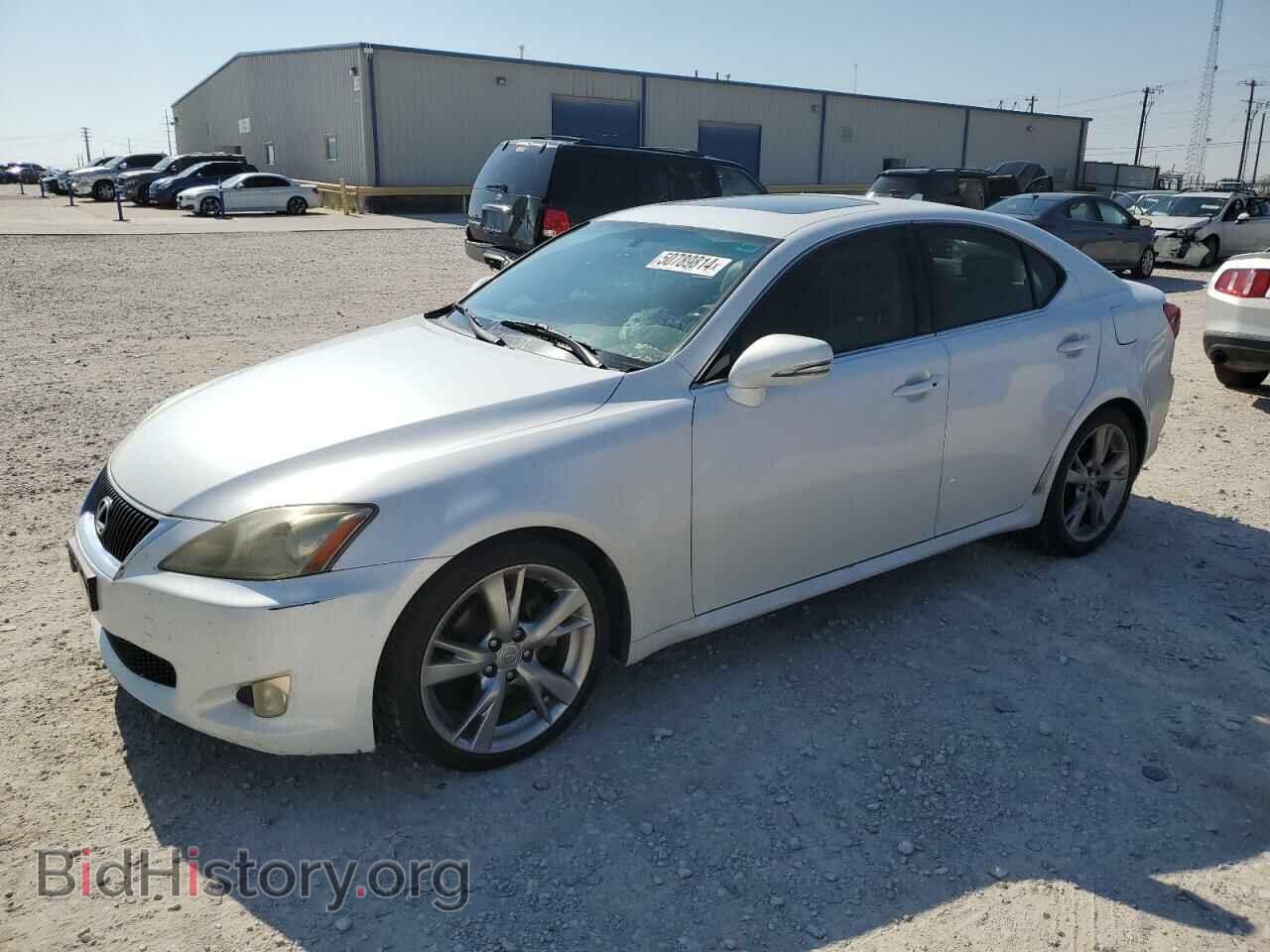 Photo JTHBF5C29A5120738 - LEXUS IS 2010