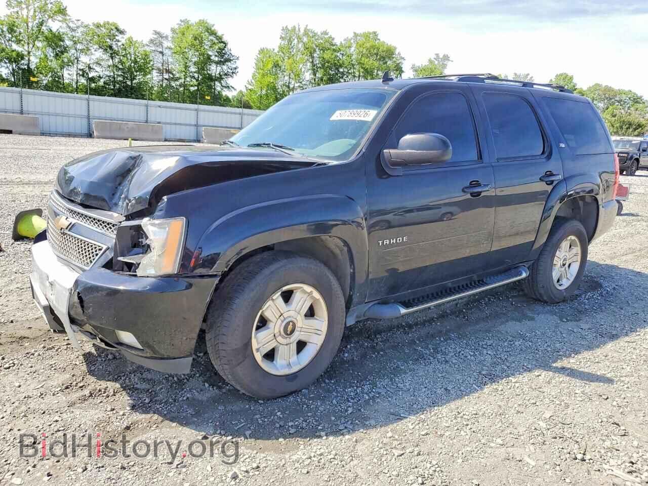 Фотография 1GNSKBE04BR328048 - CHEVROLET TAHOE 2011