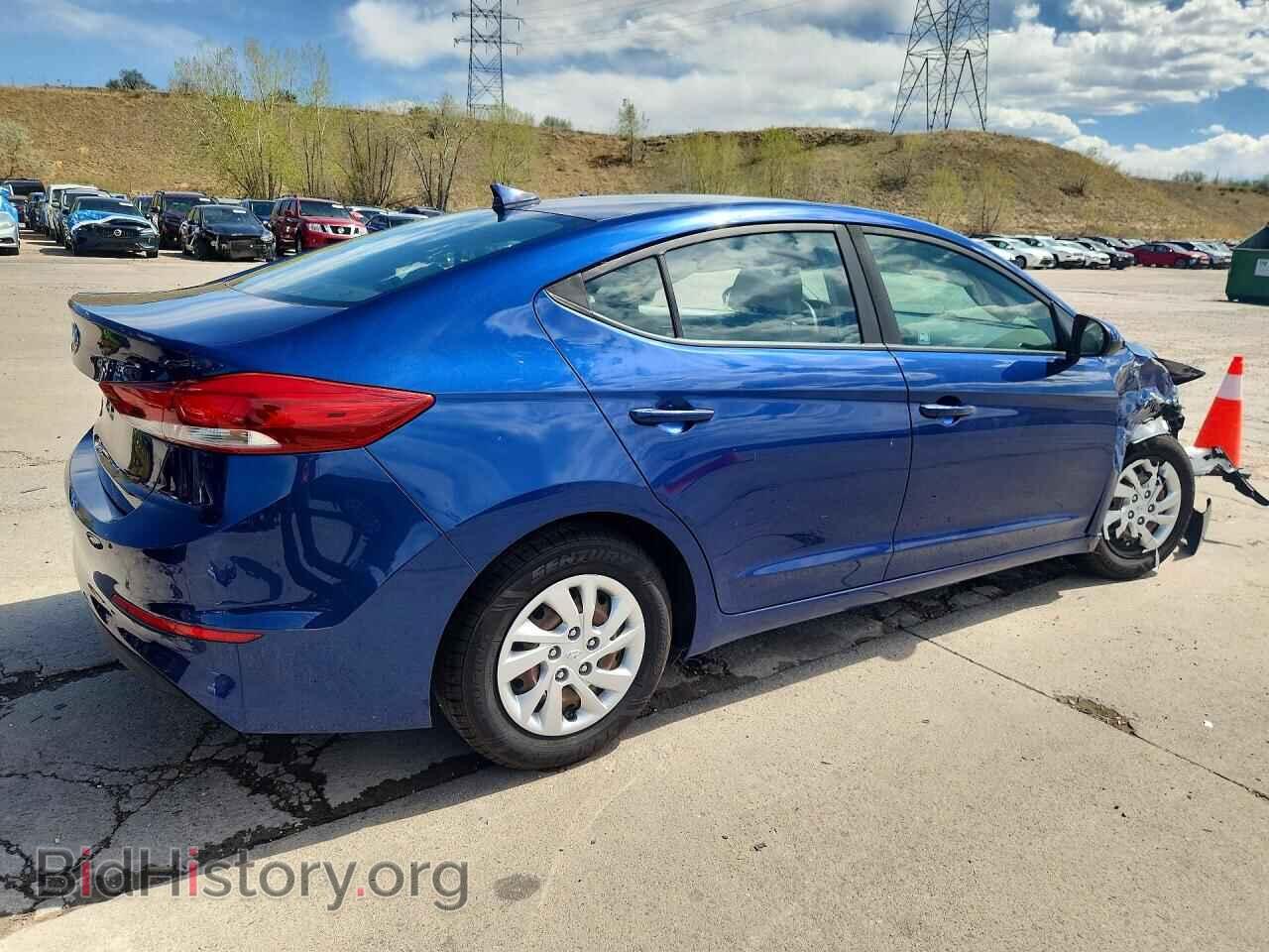 2017 HYUNDAI ELANTRA - VIN: 5NPD74LF1HH135247 - Фото 3