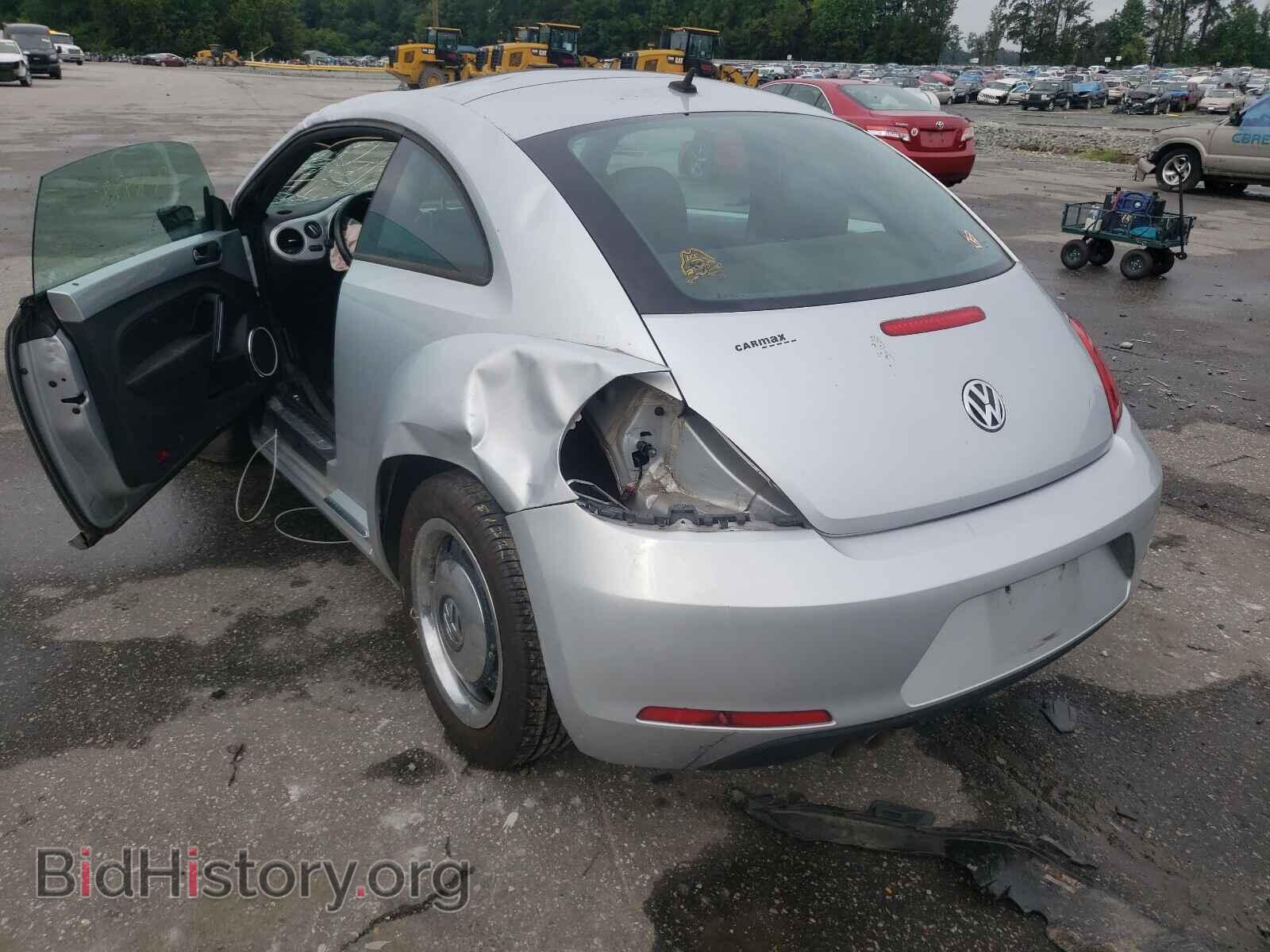 2012 VOLKSWAGEN BEETLE - VIN: 3VWJP7AT2CM613639 - Фото 3