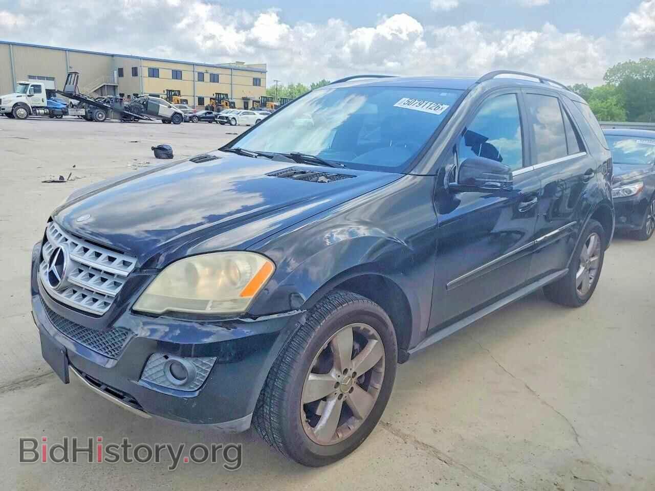 Photo 4JGBB8GB3BA626739 - MERCEDES-BENZ M-CLASS 2011