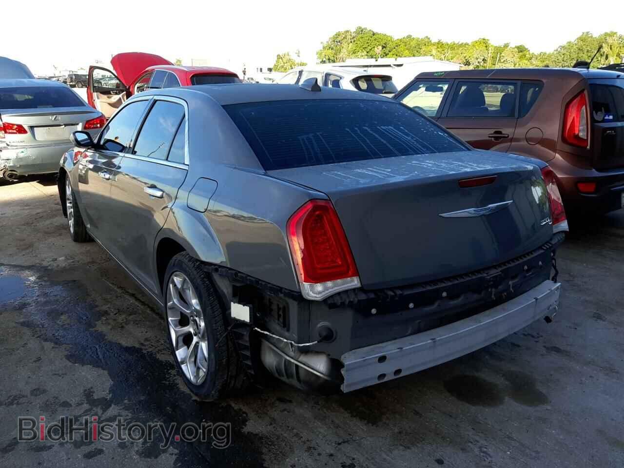 2017 CHRYSLER 300 - VIN: 2C3CCAPT1HH617803 - Фото 3