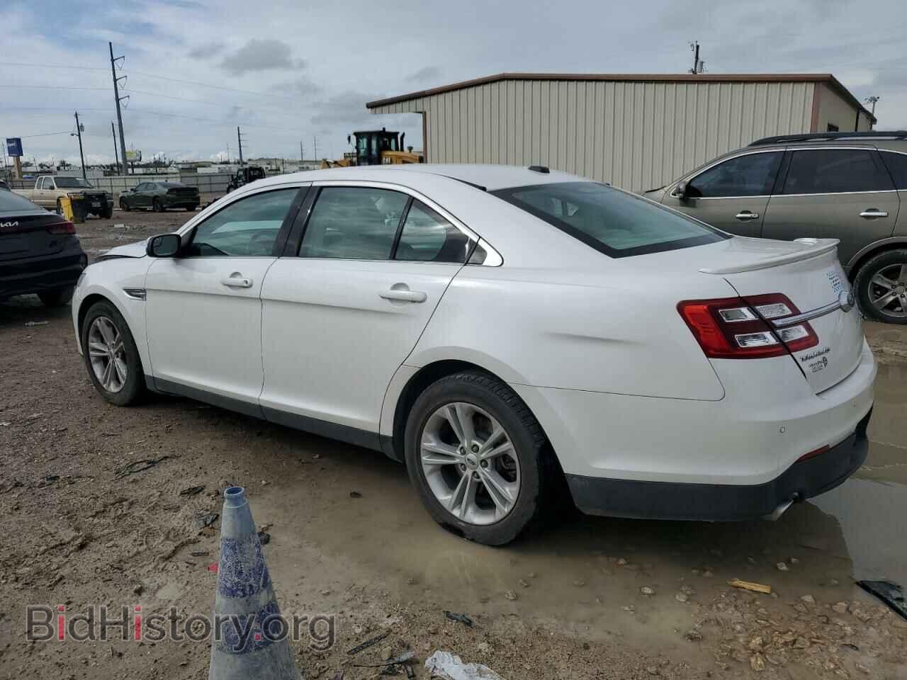 2014 FORD TAURUS - VIN: 1FAHP2E84EG162811 - Фото 2