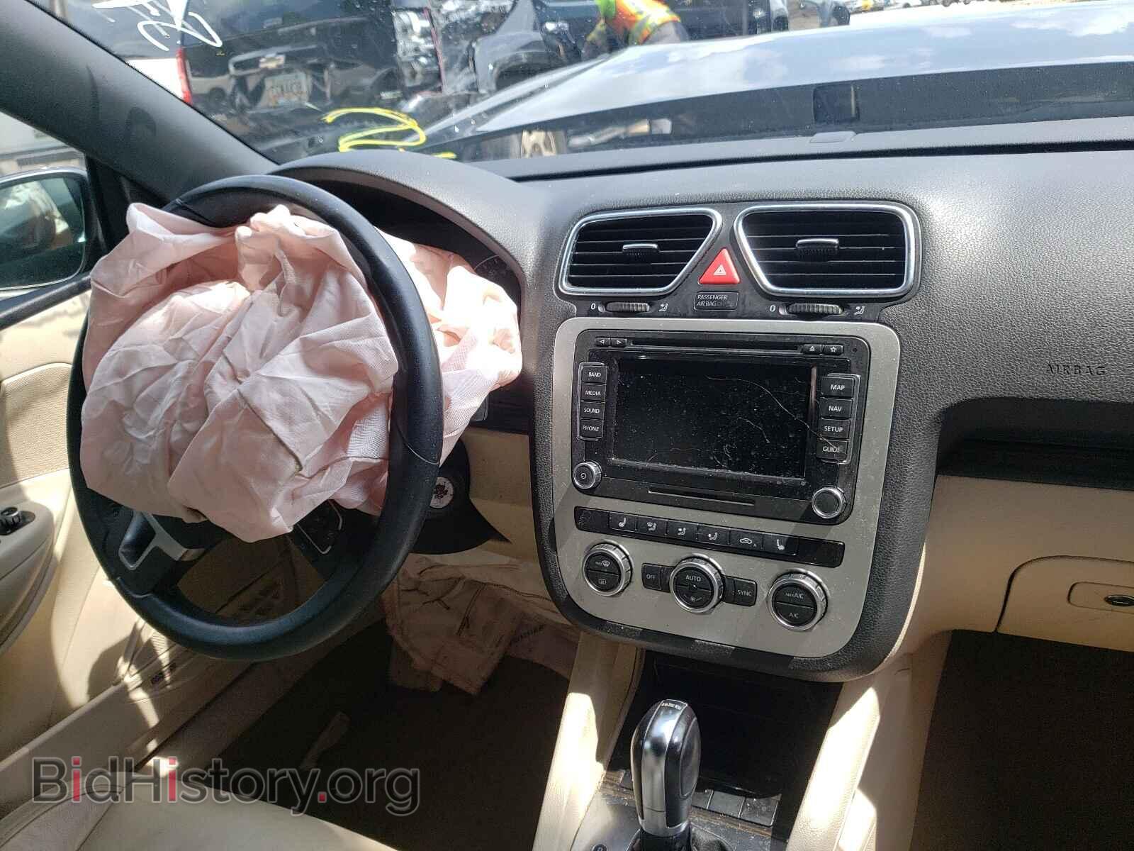 2014 VOLKSWAGEN EOS - VIN: WVWFW8AH8EV000561 - Фото 9