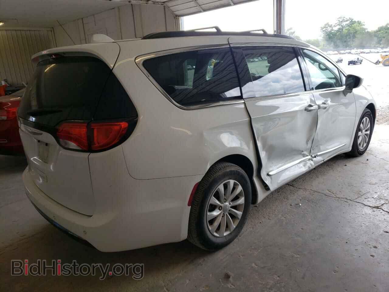 2017 CHRYSLER PACIFICA - VIN: 2C4RC1BG6HR620898 - Фото 4