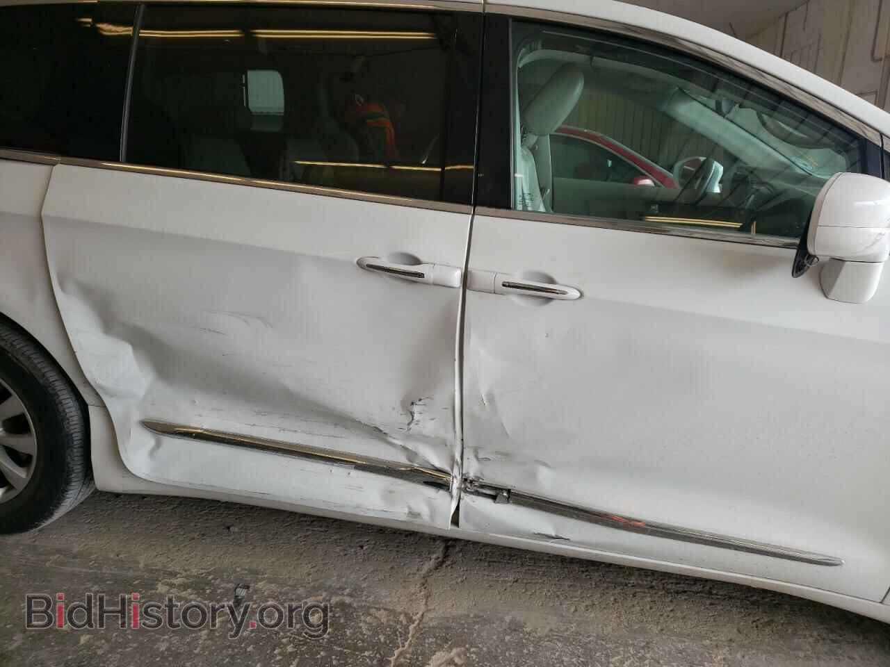 2017 CHRYSLER PACIFICA - VIN: 2C4RC1BG6HR620898 - Фото 9