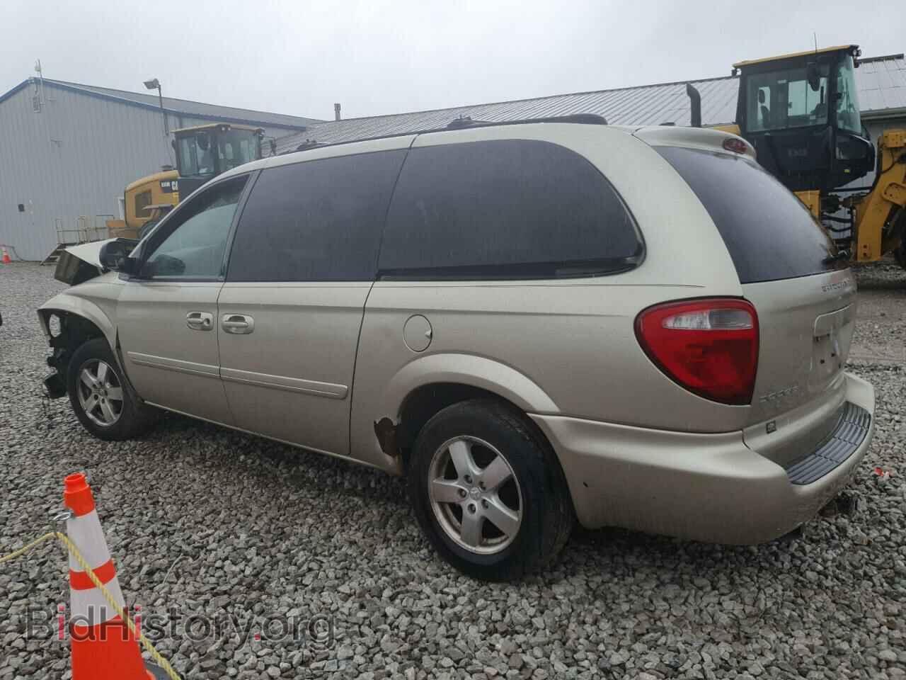 2005 DODGE CARAVAN - VIN: 2D4GP44LX5R581058 - Фото 2