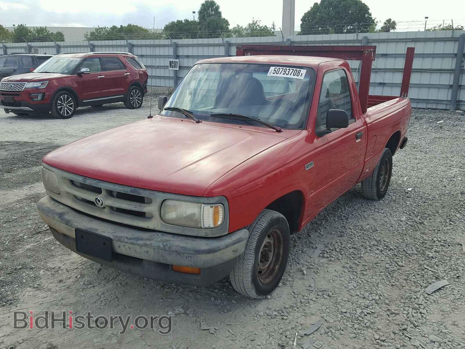 1997 MAZDA B2300 - VIN: 4F4CR12A1VTM26663 - Фото 2