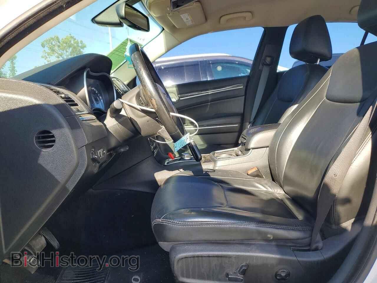 2016 CHRYSLER 300 - VIN: 2C3CCAAG6GH273797 - Фото 7