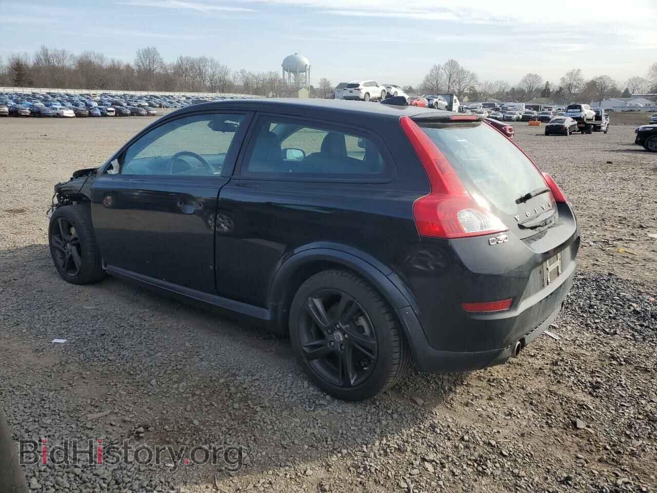 2013 VOLVO C30 - VIN: YV1672MK2D2303931 - Фото 2