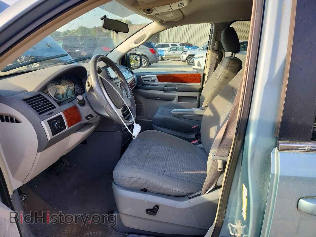 2009 CHRYSLER MINIVAN - VIN: 2A8HR54109R606810 - Photo 7