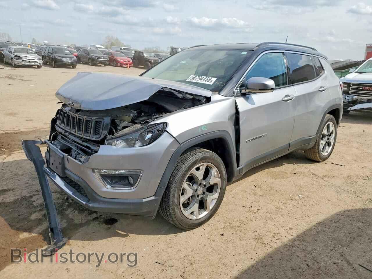 Photo 3C4NJDCB2JT100483 - JEEP COMPASS 2018