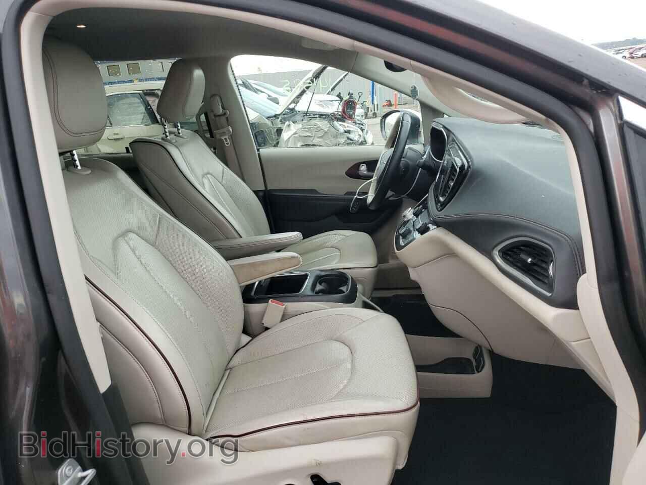 2017 CHRYSLER PACIFICA - VIN: 2C4RC1GG1HR555791 - Photo 5
