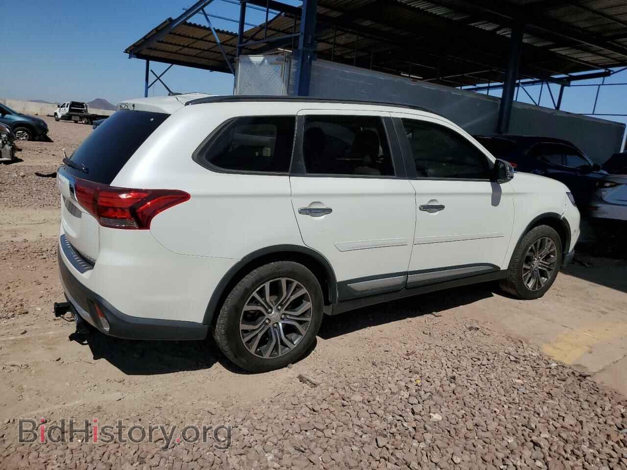 2016 MITSUBISHI OUTLANDER - VIN: JA4AD3A31GZ030059 - Фото 3