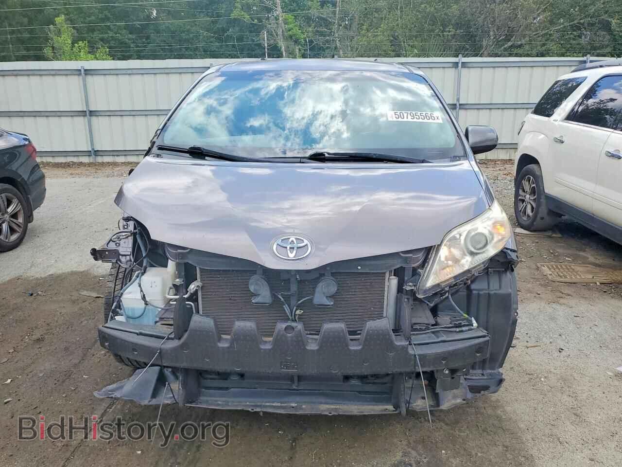 2017 TOYOTA SIENNA - VIN: 5TDKZ3DC6HS794838 - Фото 5