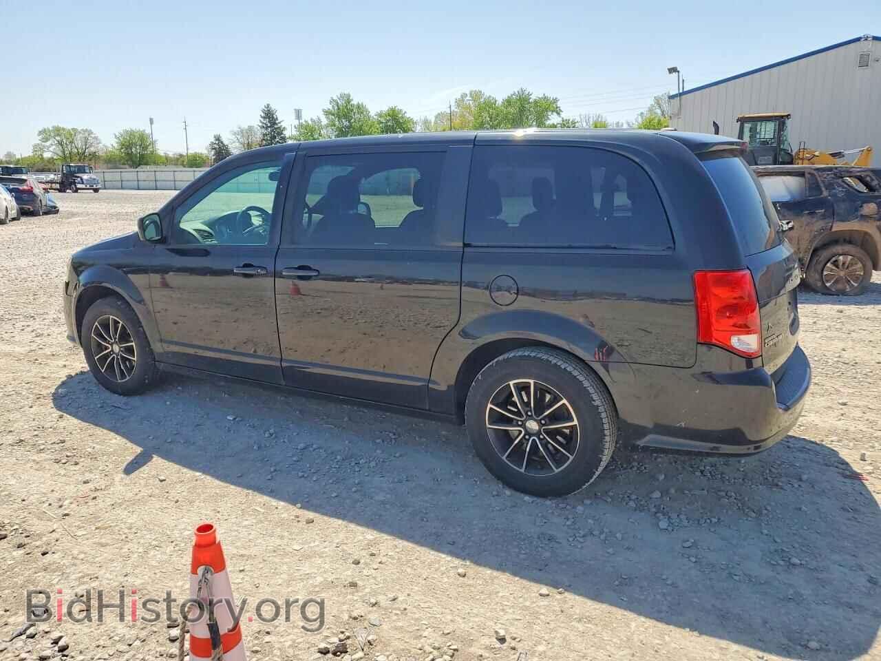 2018 DODGE CARAVAN - VIN: 2C4RDGBG0JR185138 - Фото 2