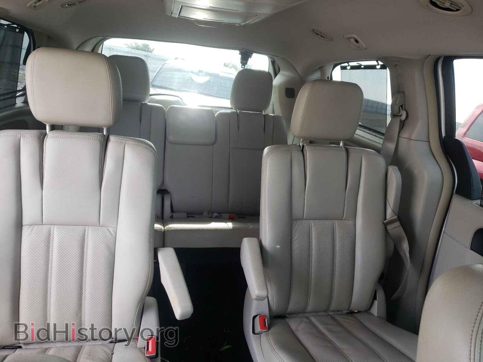 2011 CHRYSLER MINIVAN - VIN: 2A4RR8DG1BR607790 - Фото 6