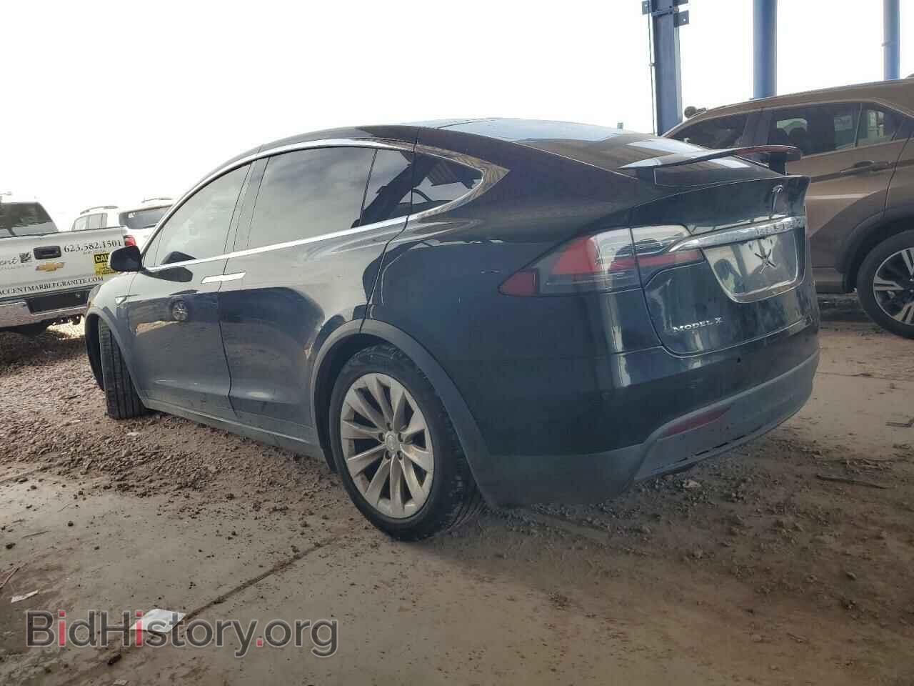 2016 TESLA MODEL X - VIN: 5YJXCBE21GF018126 - Фото 2