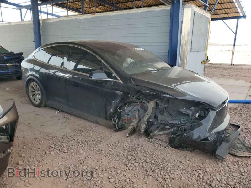 2016 Tesla MODEL X (VIN 5YJXCBE21GF018126) — фото 4 из 12