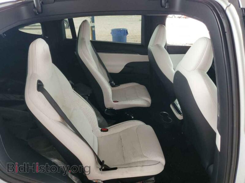 2023 Tesla MODEL X (VIN 7SAXCBE64PF405369) — photo 10 of 13