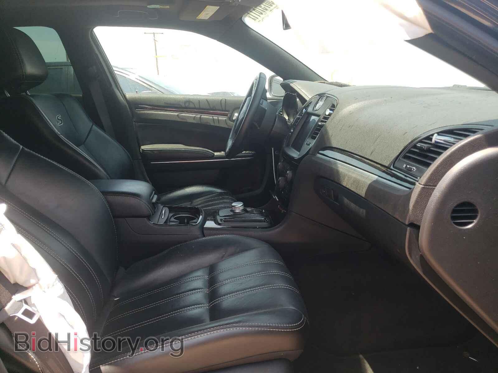 2017 CHRYSLER 300 - VIN: 2C3CCAGG0HH637737 - Фото 5