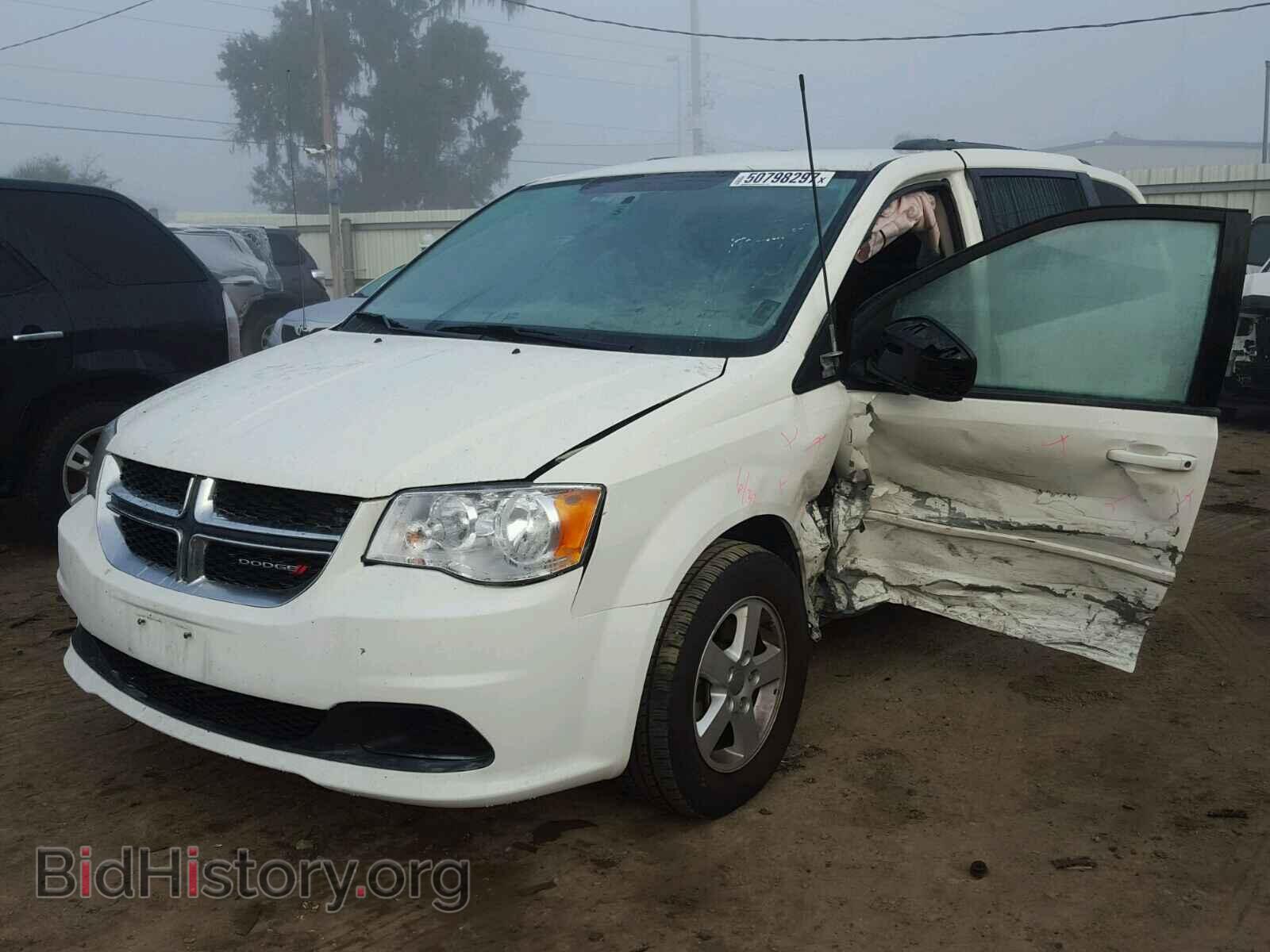 2013 DODGE CARAVAN - VIN: 2C4RDGCG0DR581704 - Фото 2