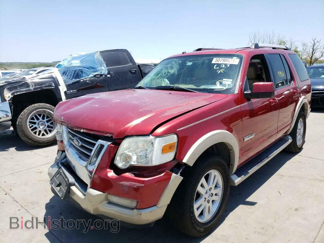2007 FORD EXPLORER - VIN: 1FMEU64E67UA93060 - Фото 2