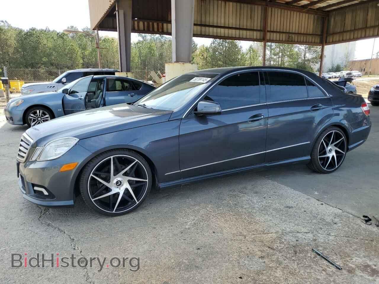 Photo WDDHF5GB3BA417623 - MERCEDES-BENZ E-CLASS 2011