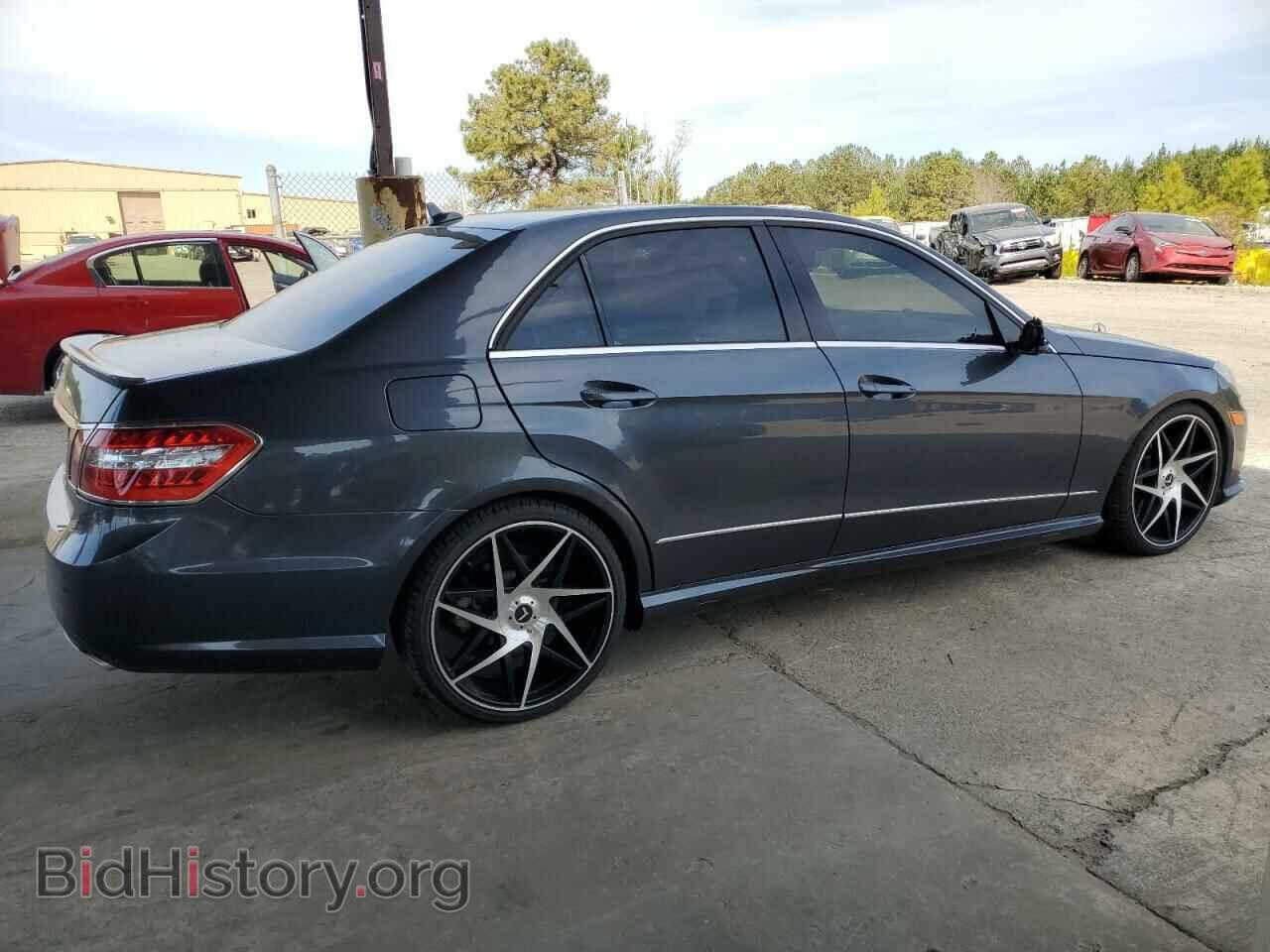 2011 MERCEDES-BENZ E-CLASS - VIN: WDDHF5GB3BA417623 - Фото 3