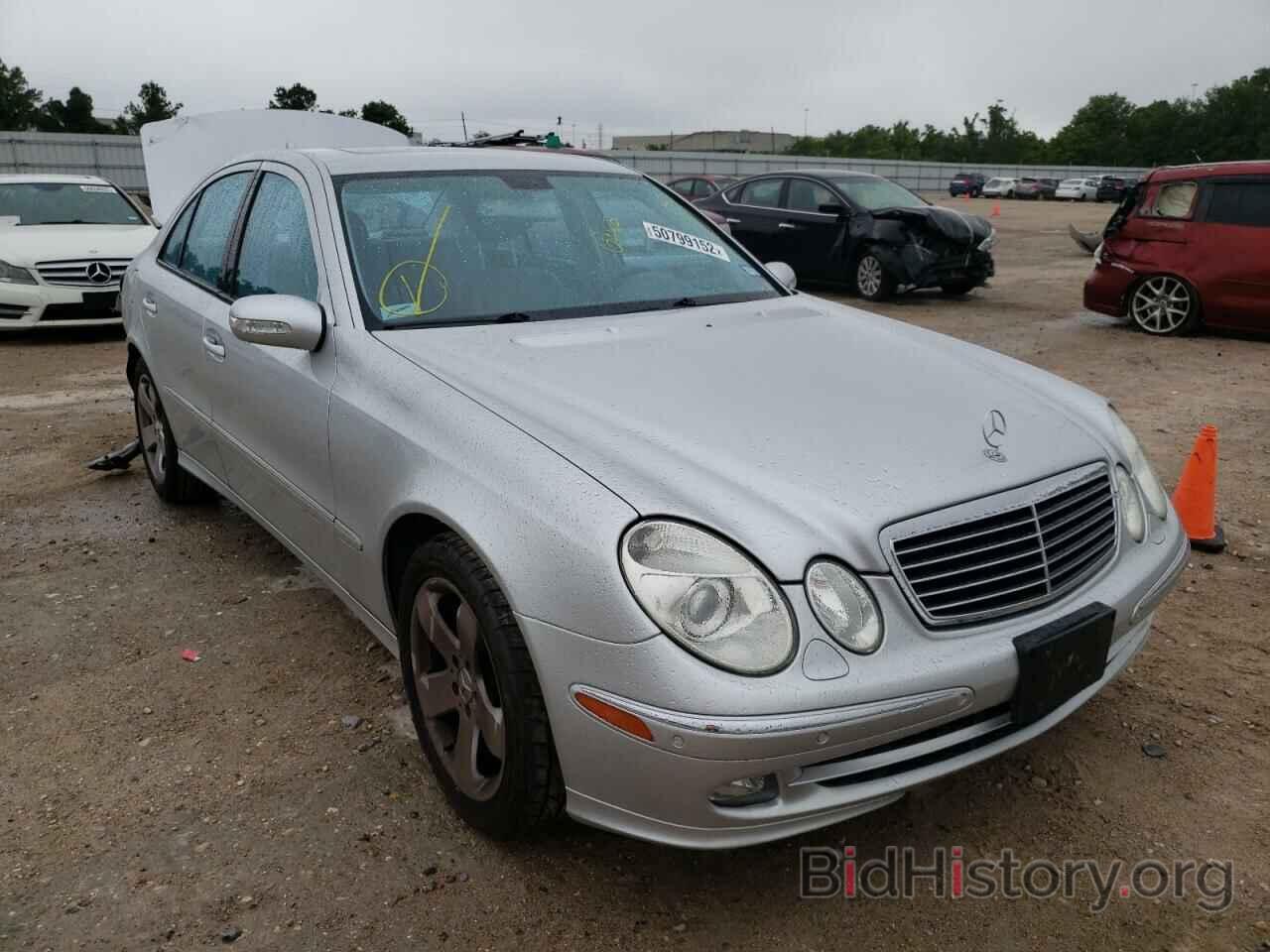 Photo WDBUF87J16X188135 - MERCEDES-BENZ E-CLASS 2006