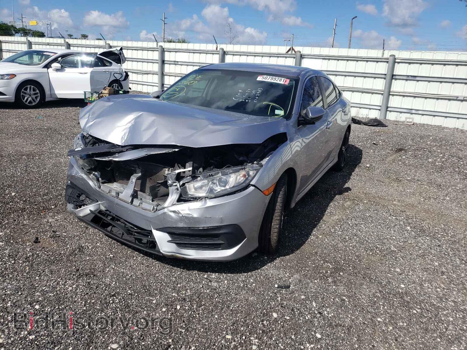 2017 HONDA CIVIC - VIN: 19XFC2F55HE077983 - Фото 2