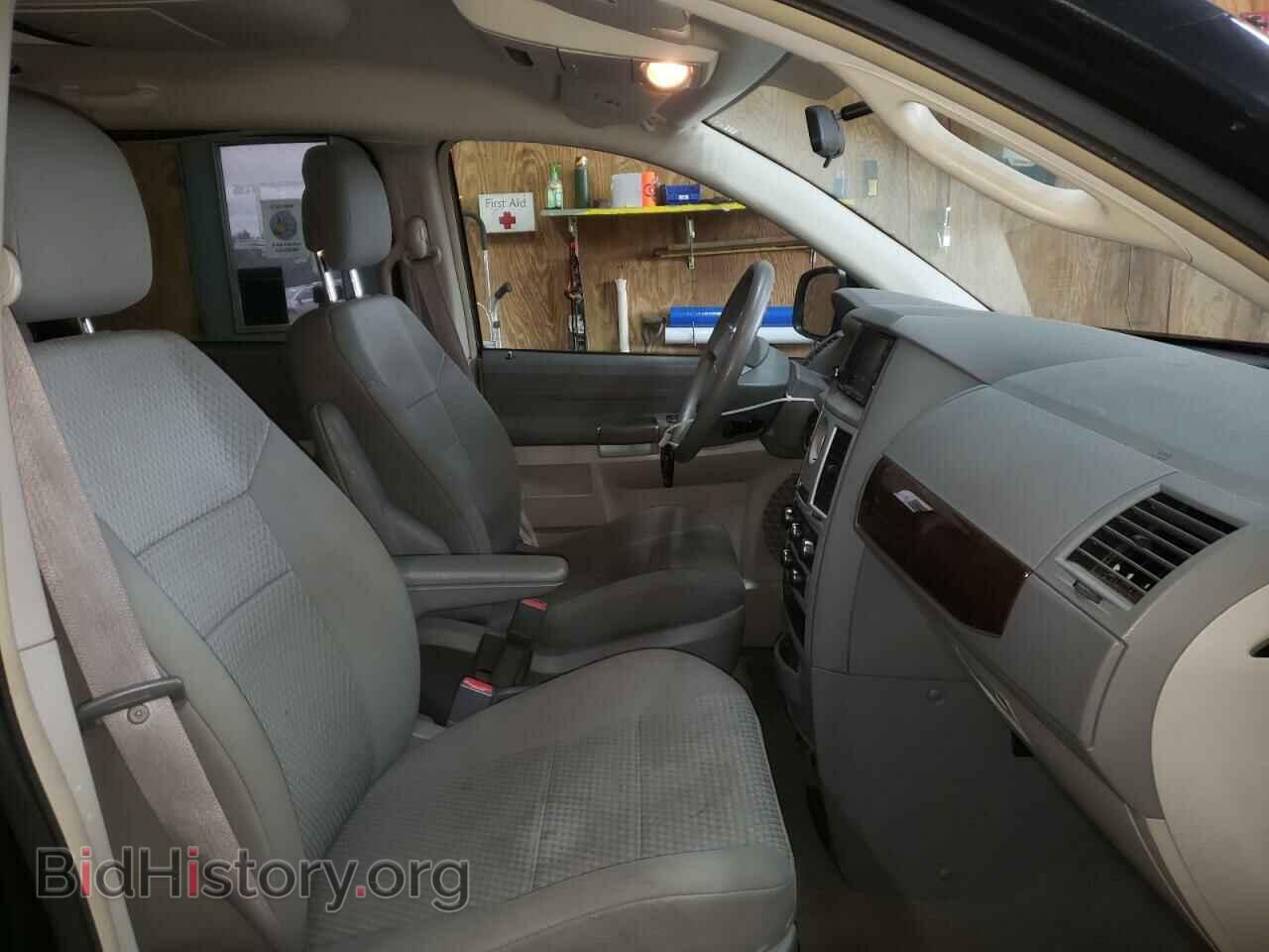 2010 CHRYSLER MINIVAN - VIN: 2A4RR4DE0AR289005 - Фото 5