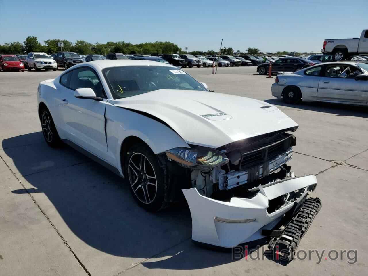Photo 1FA6P8TH8J5165682 - FORD MUSTANG 2018