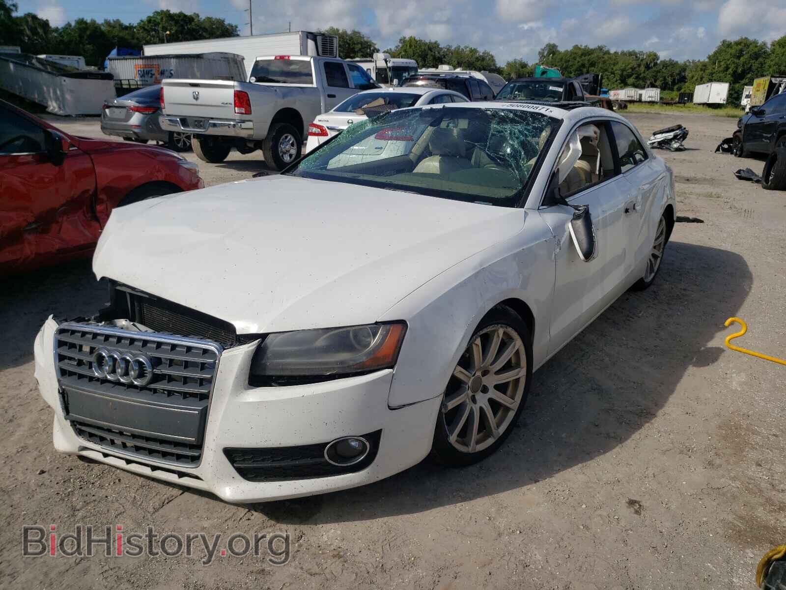 2011 AUDI A5 - VIN: WAULFAFR3BA074420 - Фото 2