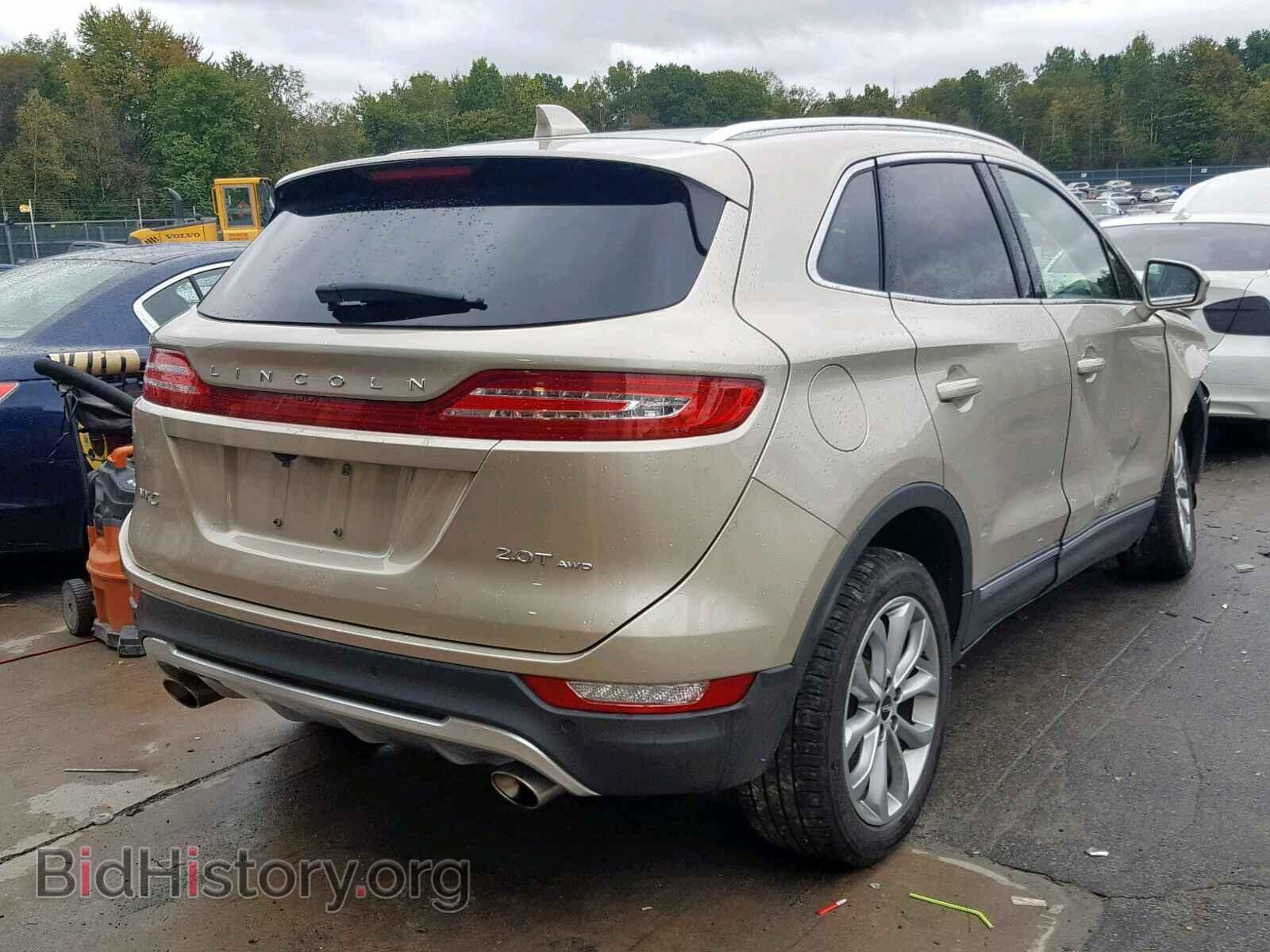 2017 LINCOLN MKC SELECT - VIN: 5LMCJ2D97HUL32402 - Photo 4