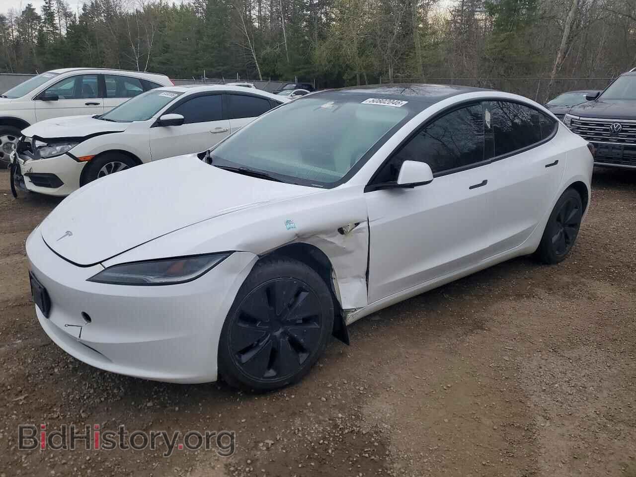 Фотография LRW3E7FA0RC201445 - TESLA MODEL 3 2024
