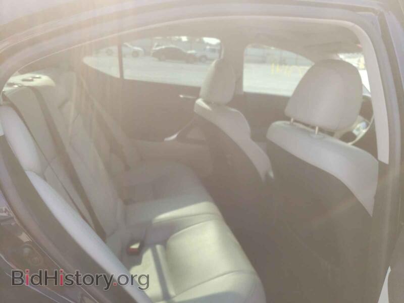 2011 Lexus IS (VIN JTHBF5C20B5135405) — photo 6 of 10