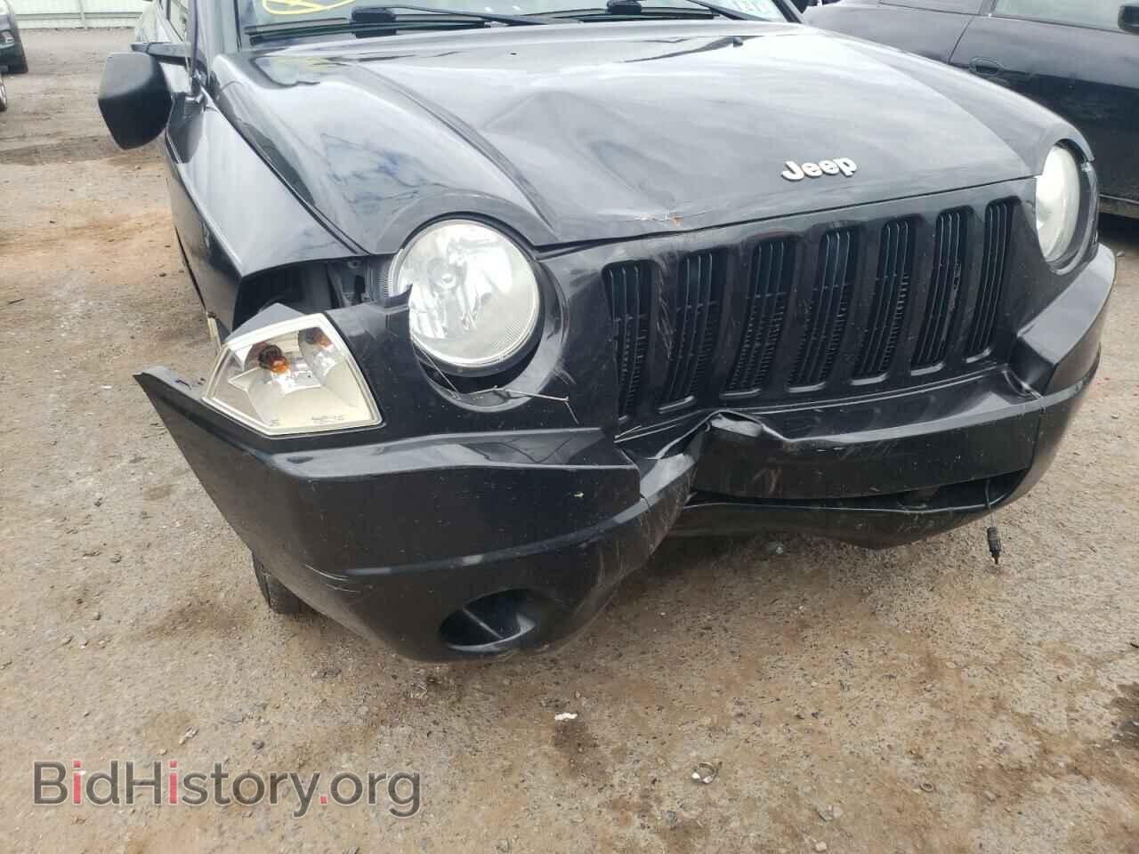 2010 JEEP COMPASS - VIN: 1J4NF1FBXAD642961 - Фото 9